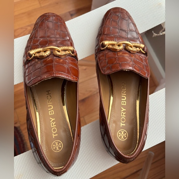 Tory Burch Jessa croc embossed loafers - Picture 3 of 8